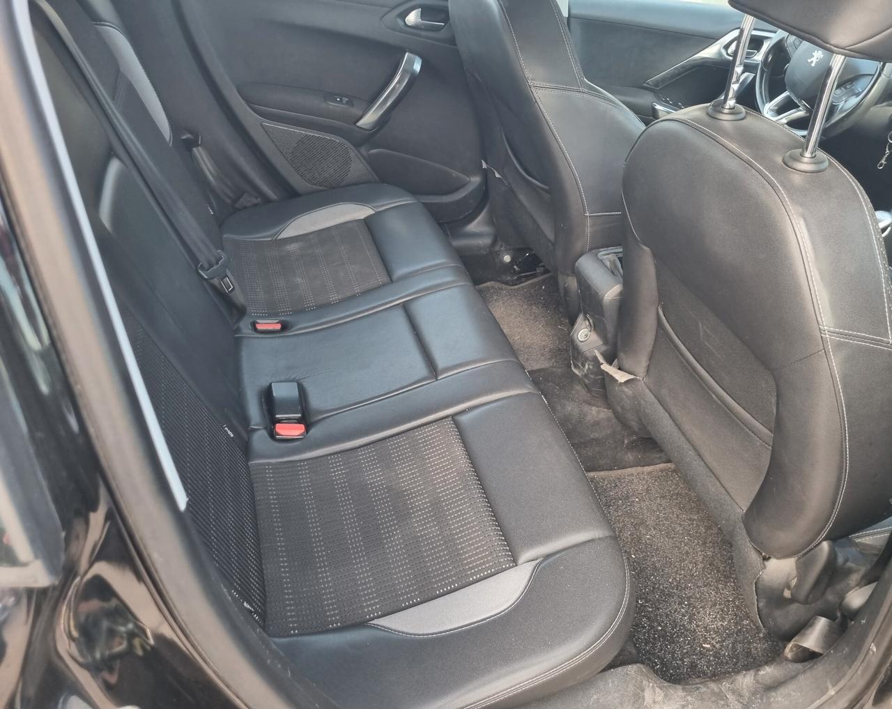 Peugeot 2008 1.6 e-HDi FRIZIONE DA FARE