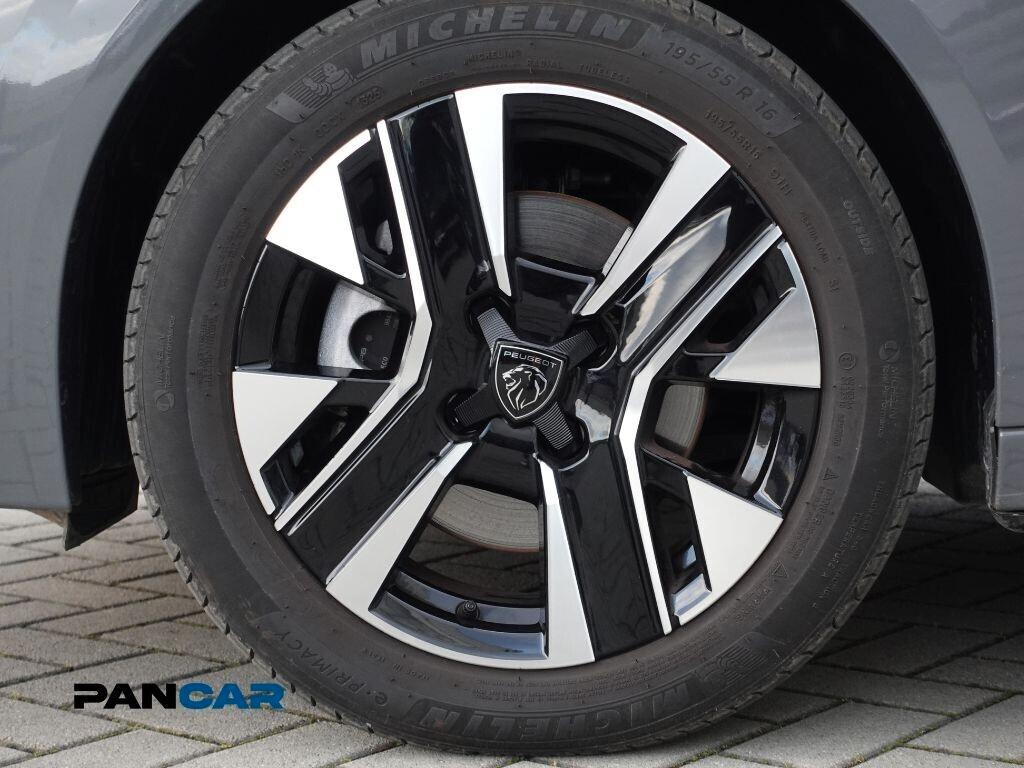 Peugeot 208 PureTech 100cv Allure