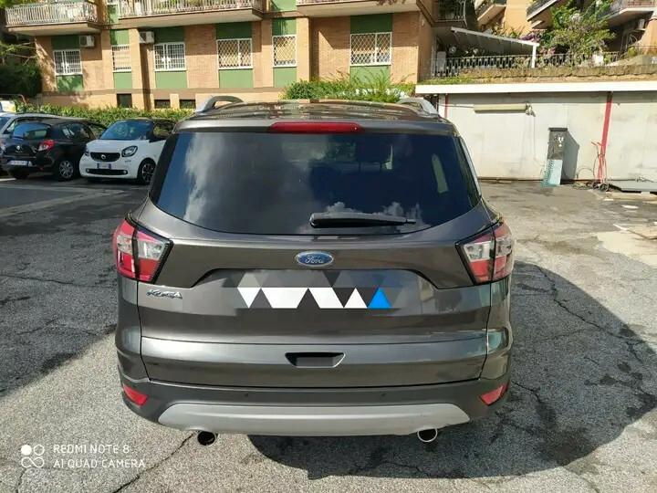 Ford Kuga 2.0 TDCI 150 CV S&S 4WD Titanium