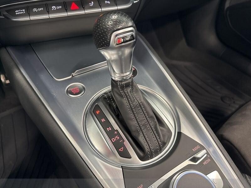 Audi TT III 2019 Roadster Benzina Roadster 40 2.0 tfsi s-tronic