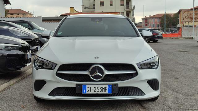 MERCEDES-BENZ CLA 200 Shooting Brake Sport *SENZA VINCOLO FINANZIAM.