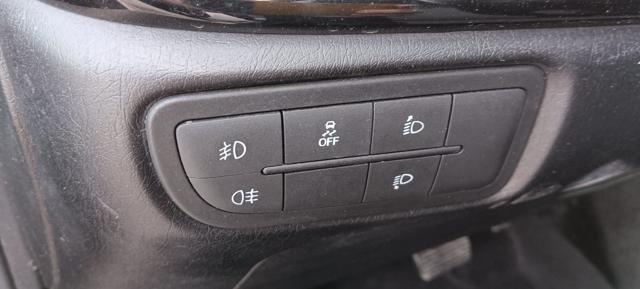FIAT Tipo 1.5 Hybrid DCT SW Cross