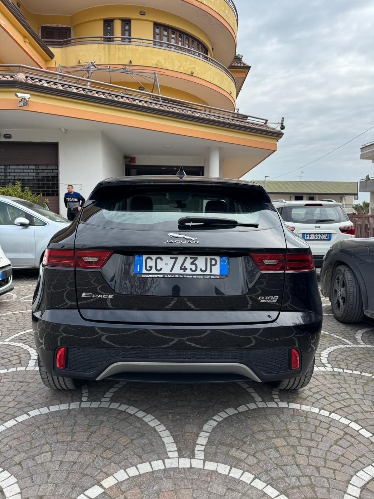 Jaguar E-Pace 2.0D 180 CV AWD aut. R-Dynamic