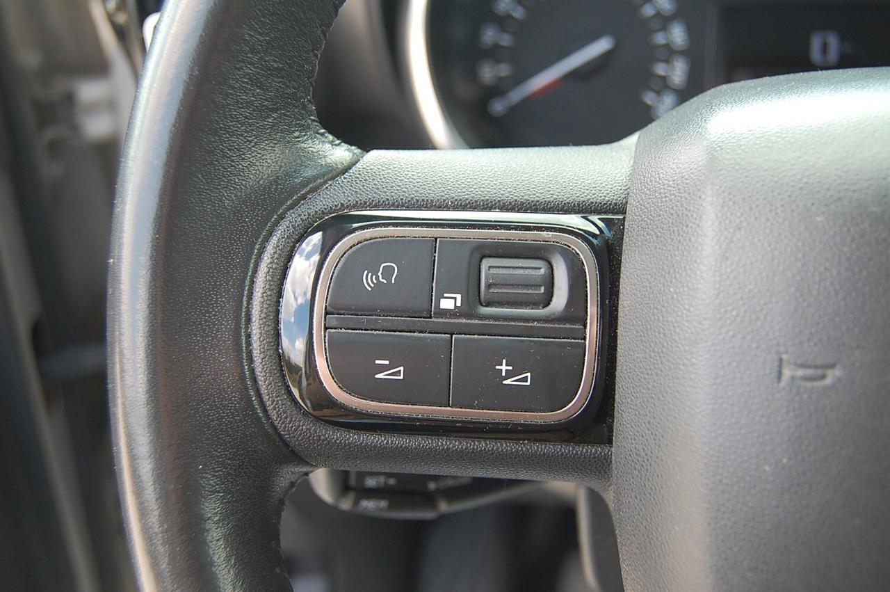 Citroen C3 Aircross BlueHDi 100 Shine