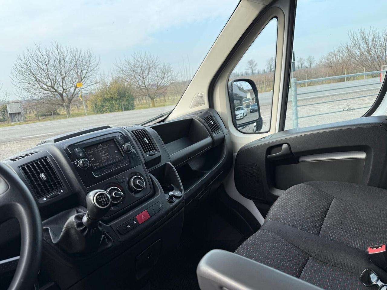 Peugeot Boxer 330 2.2 Diesel Furgone 3 posti