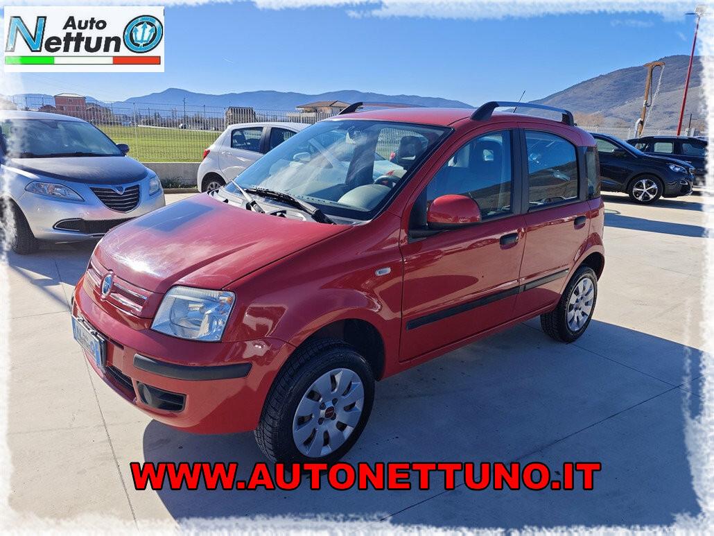 Fiat Panda 1.3 MJT 16V 4x4 con Gancio Traino