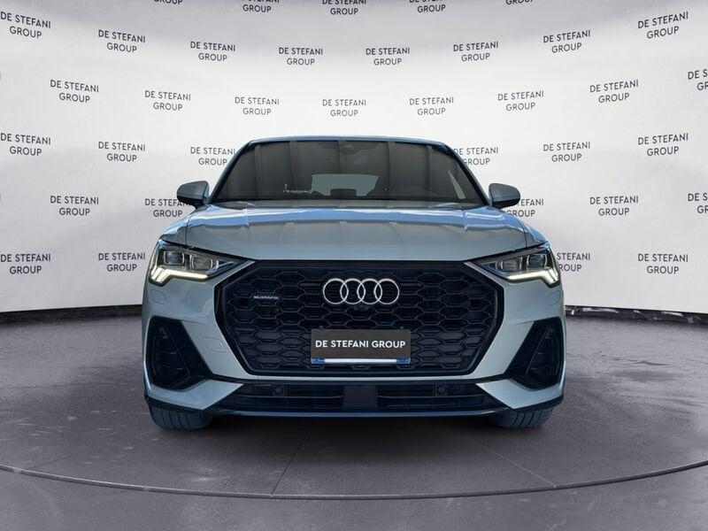 Audi Q3 Sportback Q3 Sportback 40 2.0 tdi S line edition quattro 200cv s-troni