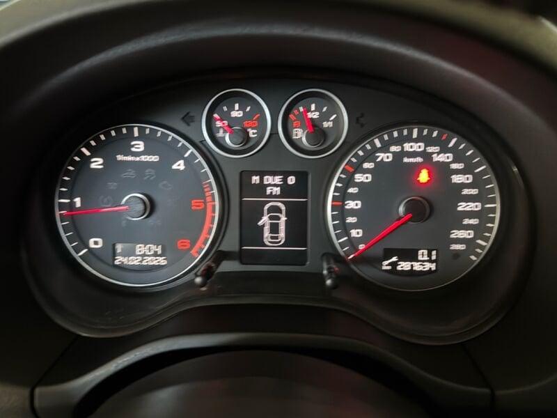 Audi A3 A3 SPB 1.6 TDI 105 CV CR Ambition Volano Rumoroso
