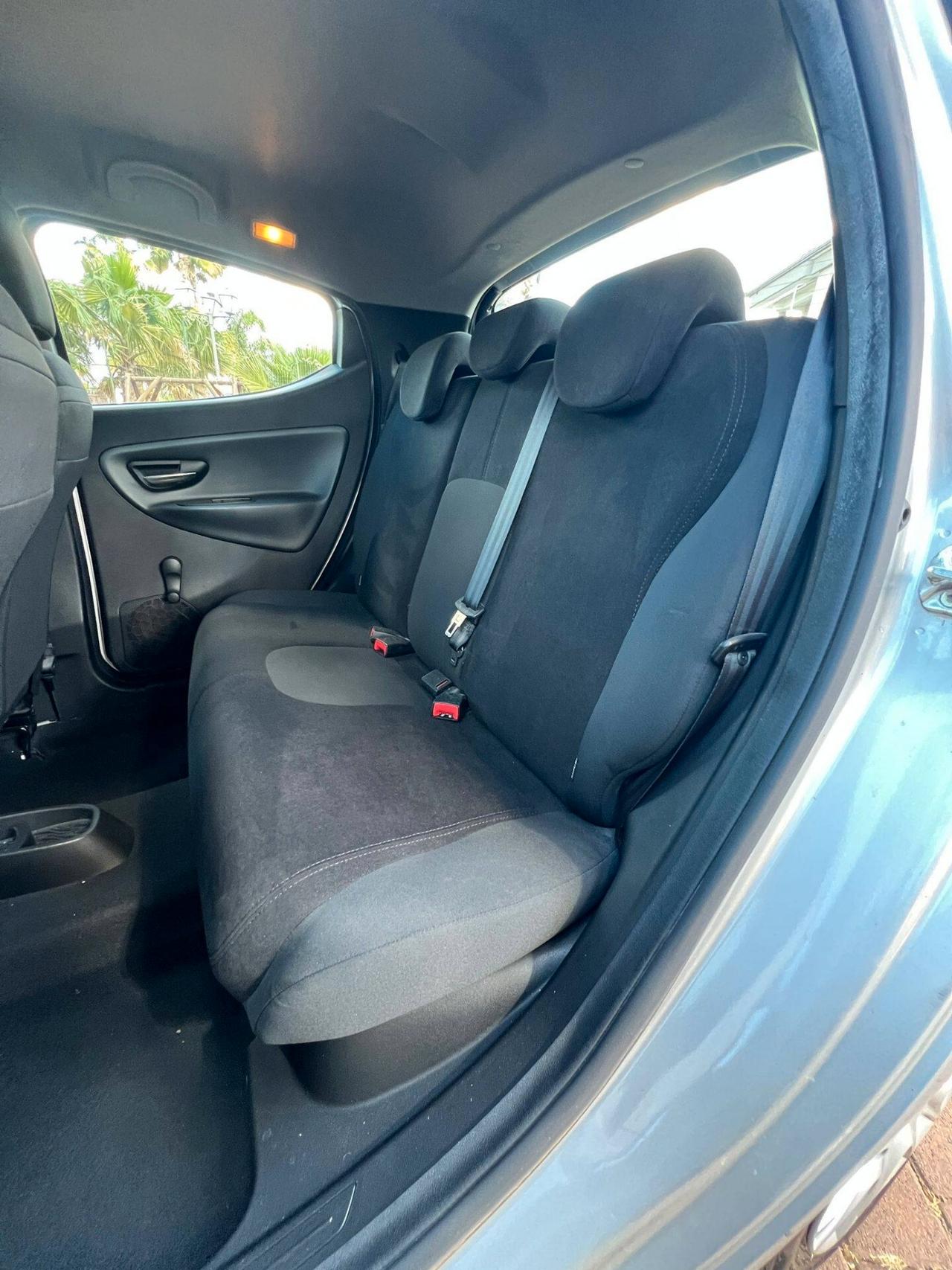 Lancia Ypsilon 1.3 MJT 16V 95 CV 5 porte S&S Elle