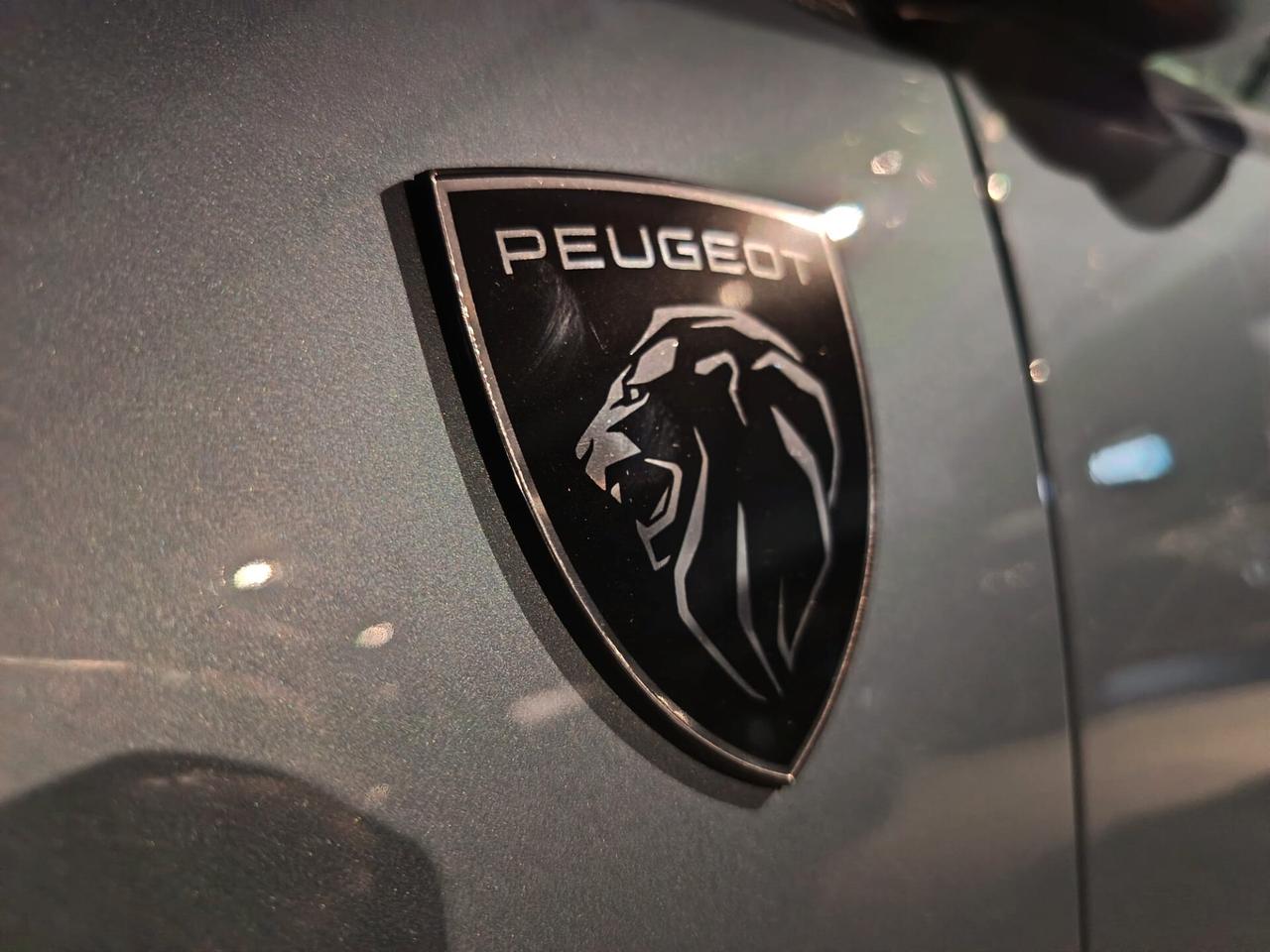 Peugeot 3008 Hybrid 145 e-DCS6 Allure