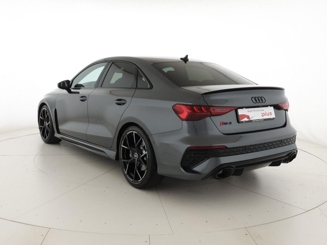 Sedan 2.5TFSI 400CV quattro S tronic
