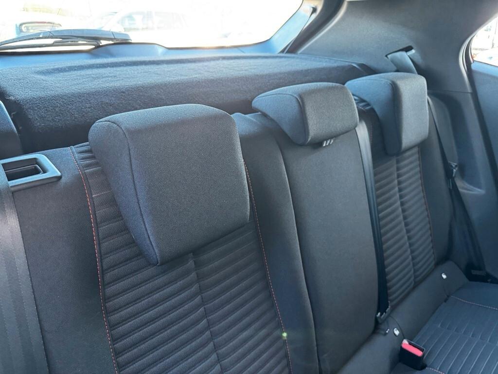 Peugeot 2008 1.2 Benzina Active Pack S&s 130cv Eat8