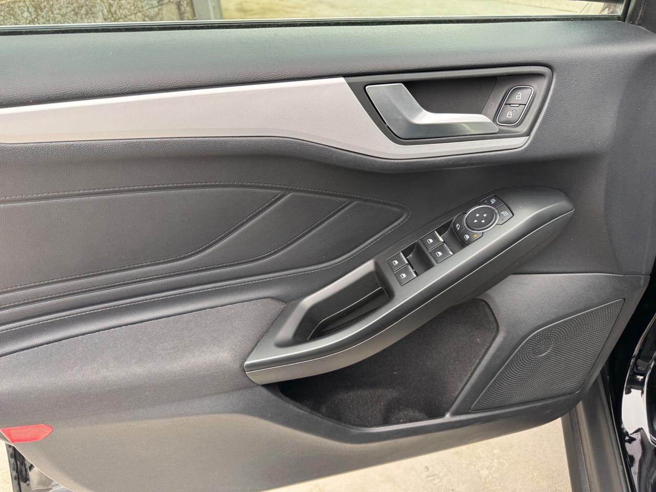 Ford Focus 1.5 EcoBlue 120 CV SW Business (Autocarro) N1