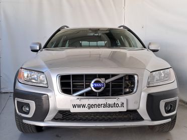 Volvo XC 70 XC70 D5 205CV AWD Geartronic Momentum