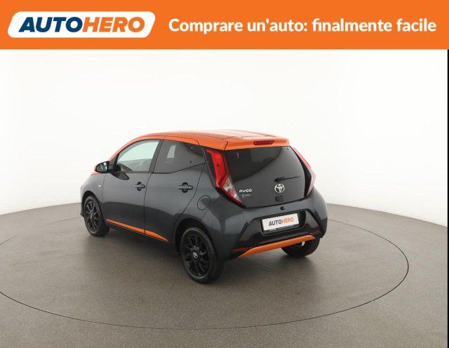 TOYOTA Aygo Connect 1.0 VVT-i 72 CV 5 porte x-play