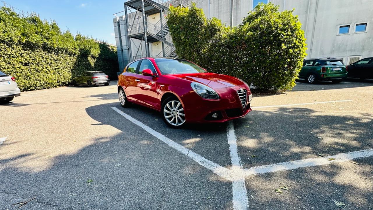 Alfa Romeo Giulietta 1.6 JTDm-2 120 CV.euro6b.o.k. neopatentati