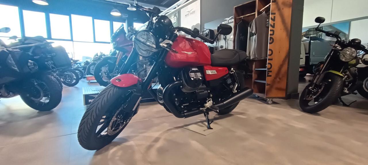 Moto Guzzi V7 Sport