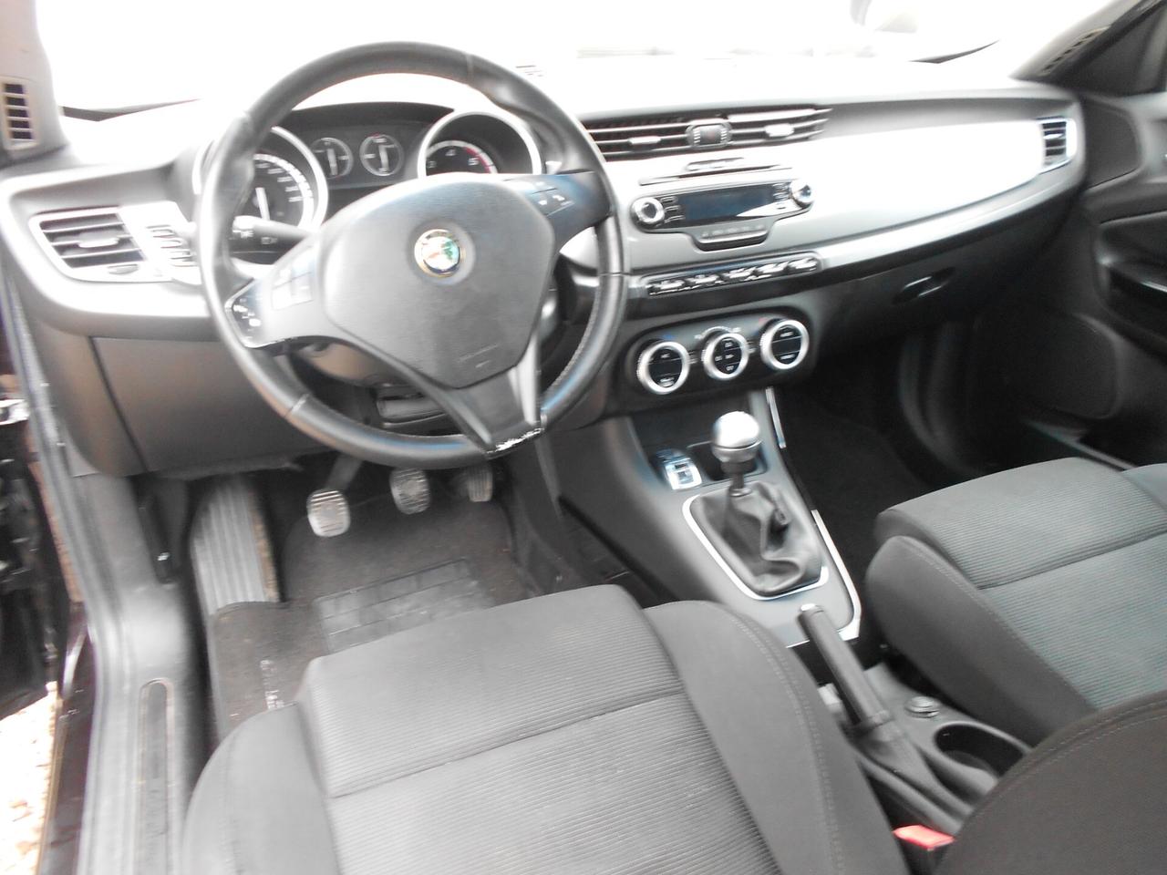 Alfa Romeo Giulietta 1.6 JTDm-2 105 CV Distinctive