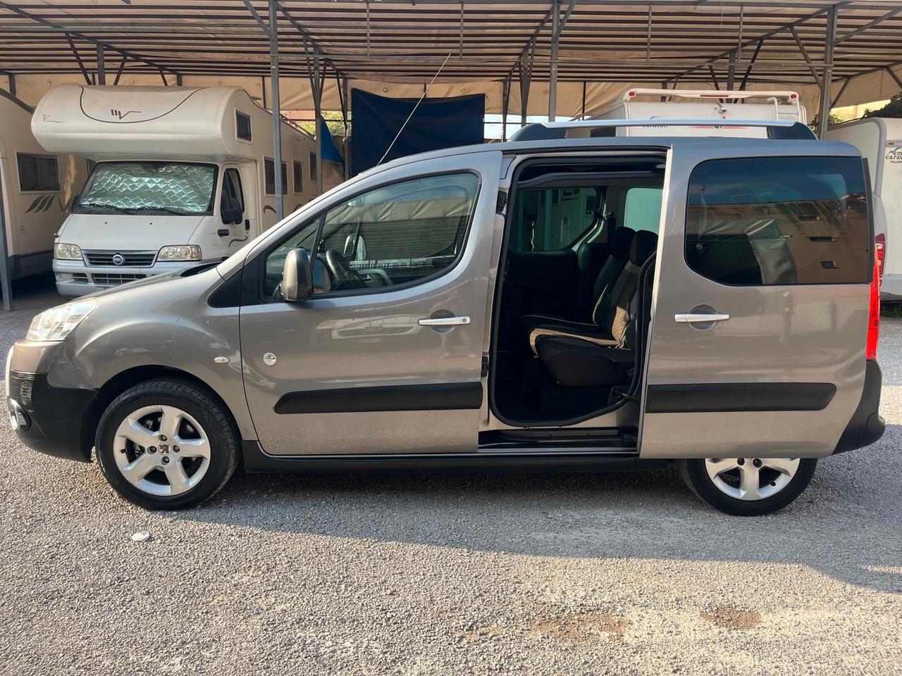 Peugeot Partner Tepee 1.6 HDi 110CV Premium