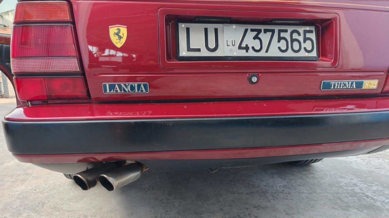 Lancia Thema 8.32