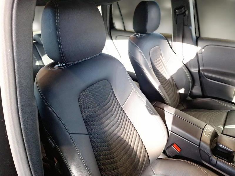 MERCEDES-BENZ GLA 250 e Plug-in hybrid Auto Business Extra