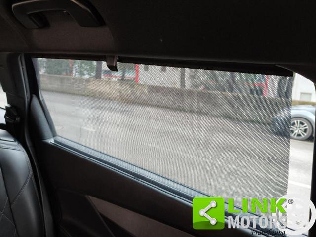 PEUGEOT 5008 BlueHDi 180 S&S EAT6 GT