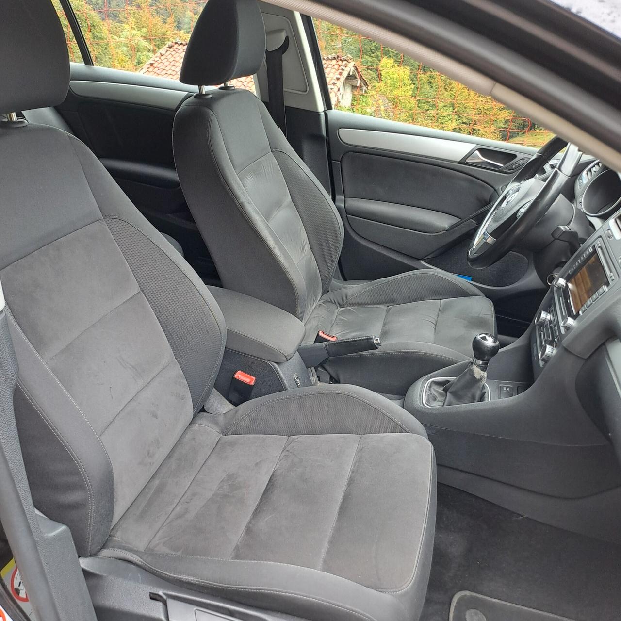 VW GOLF 1.6TDI HIGHLINE Neopatentati