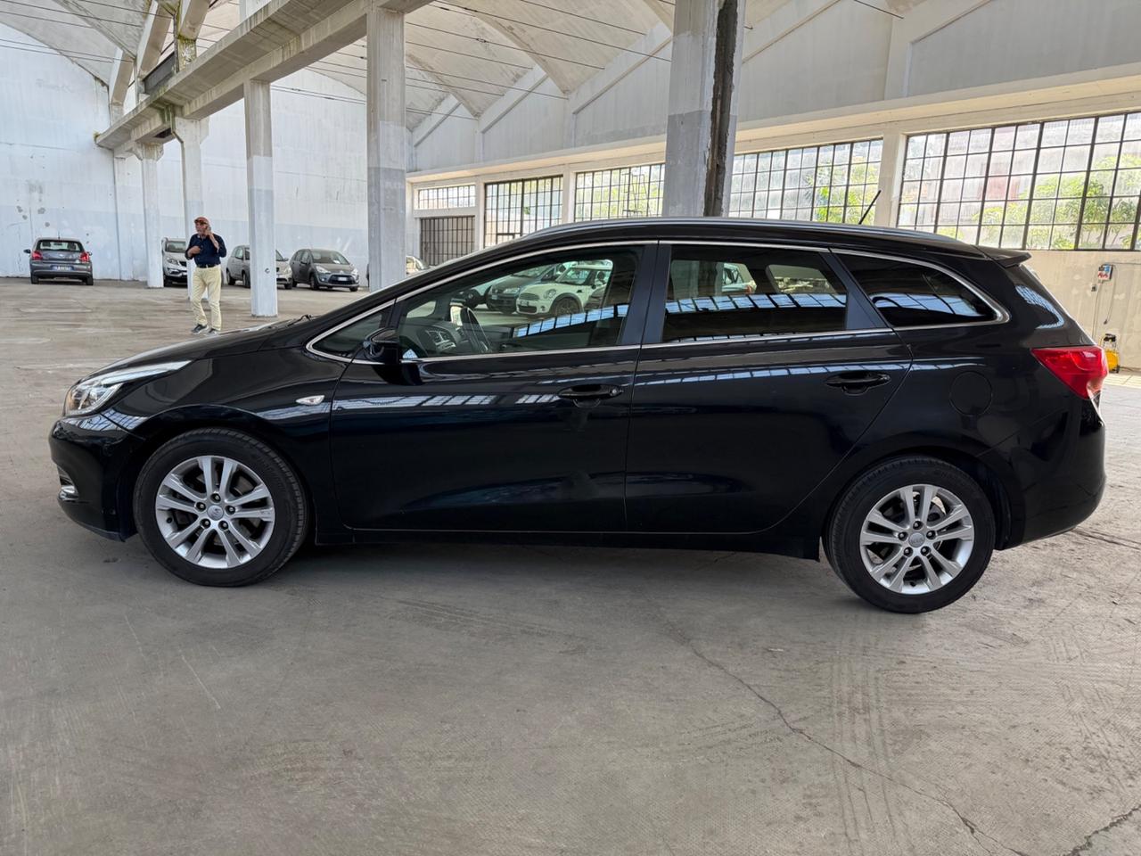 Kia Ceed cee'd 1.6 CRDi 110 CV SUPER PREZZO!!!