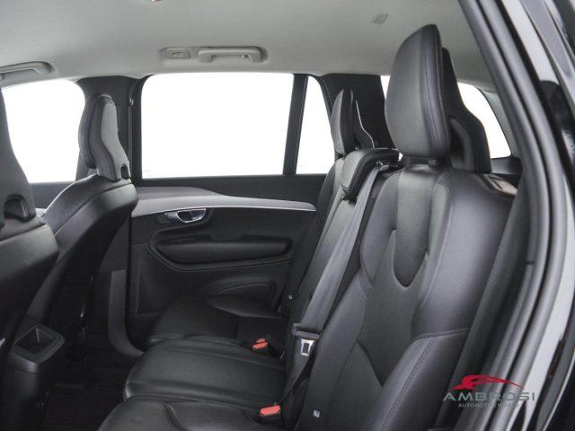 VOLVO XC90 2.0 b5 Core awd 7p.ti auto