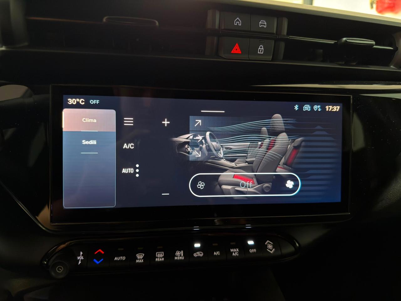 Alfa Romeo Junior 1.2 145 CV Hybrid eDCT6 Q4 Intensa Km0