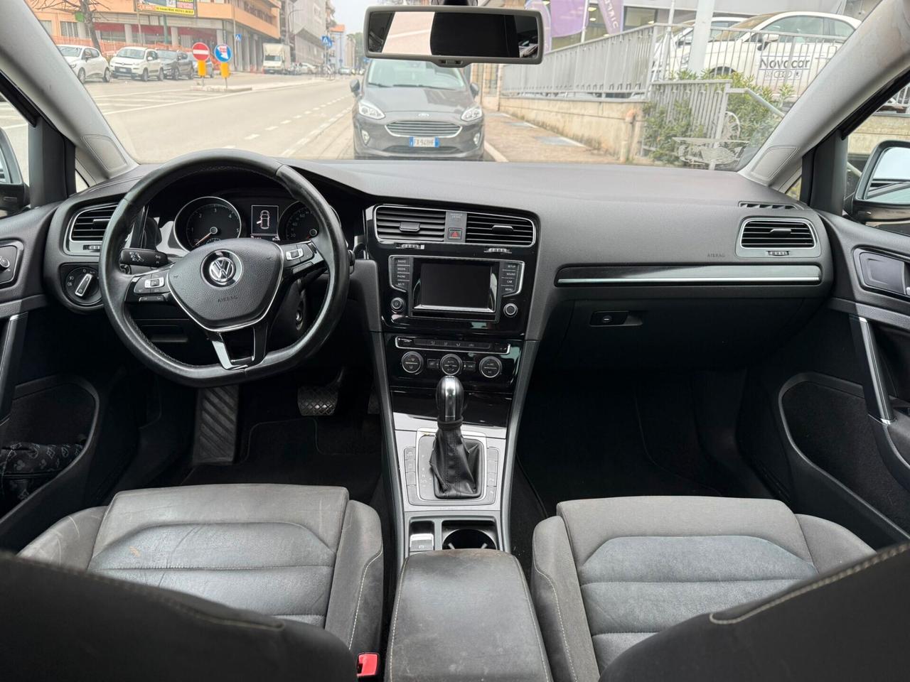 VOLKSWAGEN GOLF VII 1,6 TDI 105 CV DSG HIGHLINE 5P