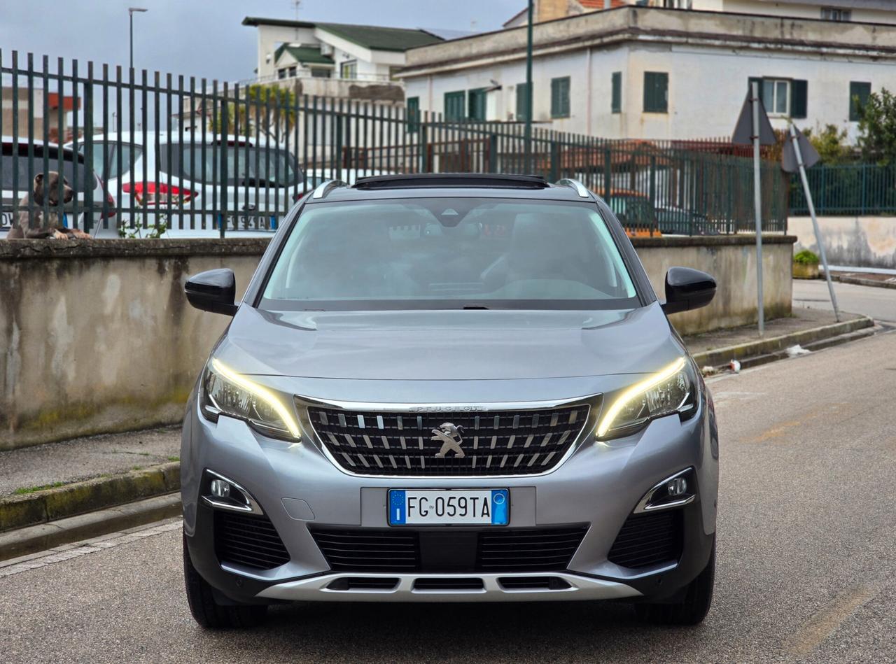 PEUGEOT 3008 GT LINE TETTO APRIBILE PARI AL NUOVO