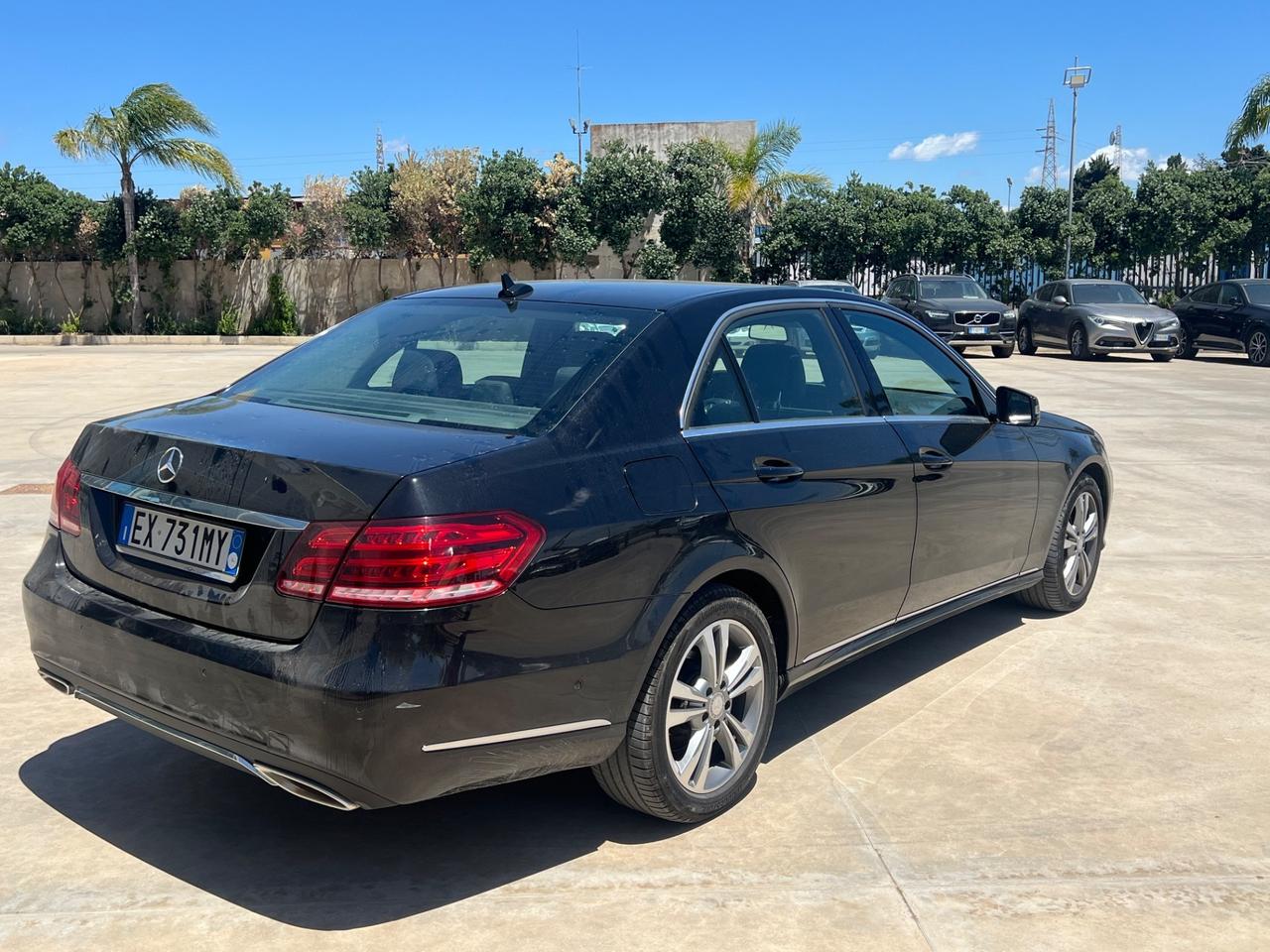 Mercedes-benz E 250 BlueTEC 4Matic Automatic Premium