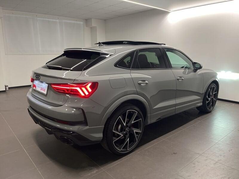 Audi Q3 Audi RS Q3 Sportback 294(400) kW(PS) S tronic