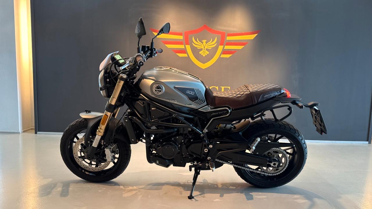 Benelli Leoncino 800 - 2023