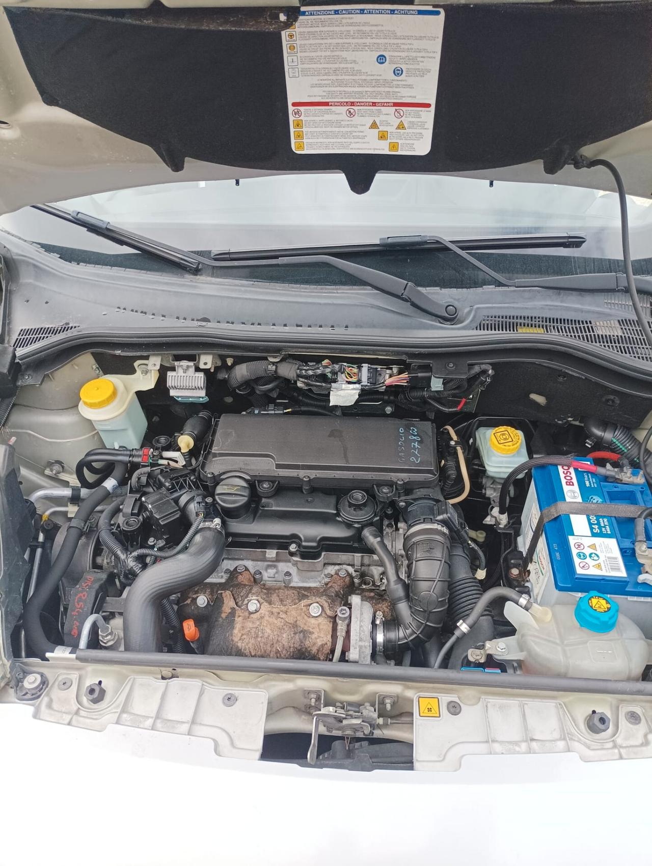 Peugeot Bipper Tepee 1.4 HDi 70CV Outdoor