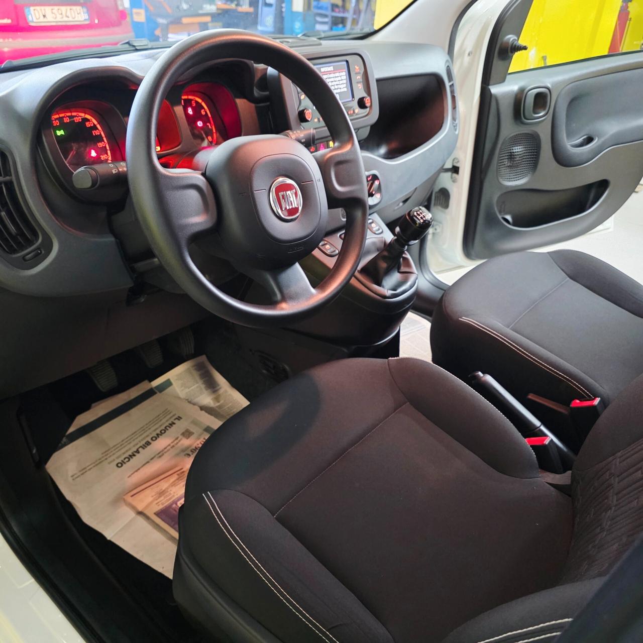 Fiat Panda 1.0 FireFly S&S Hybrid AZIENDALE