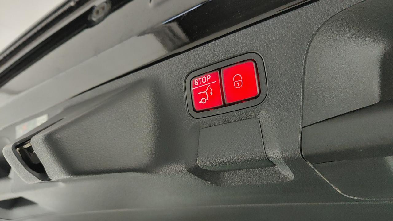 Mercedes-Benz CLA Shooting Brake 180 d AMG Line Advanced Plus auto