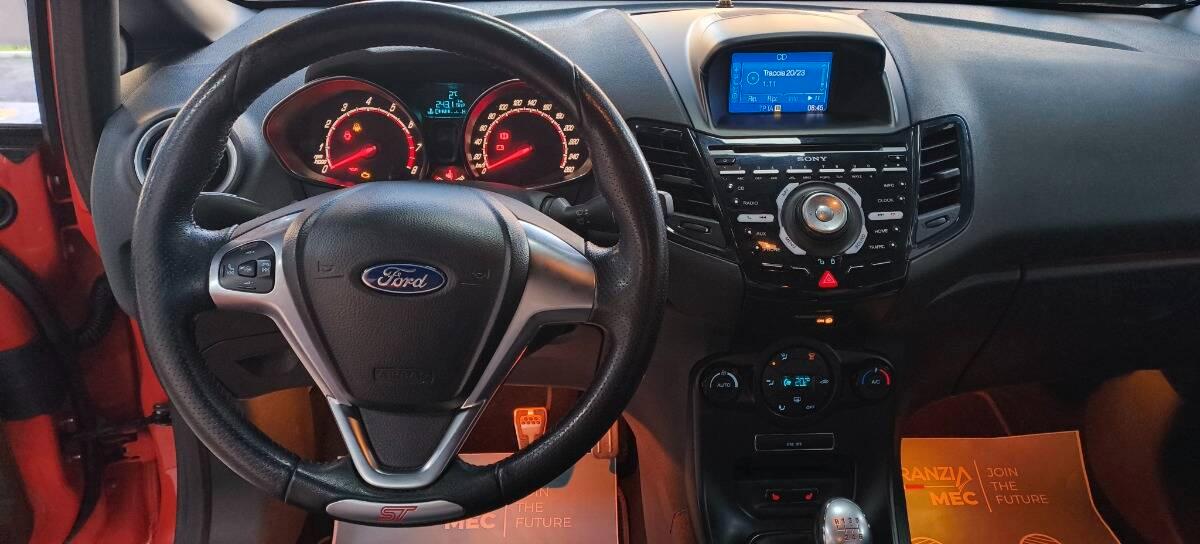 Ford Fiesta Fiesta VI 2015 1.6 ST 182cv+57