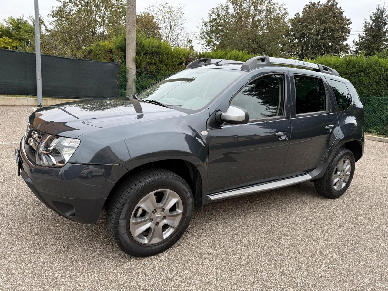 Dacia Duster 1.5 dci - NAV. - 12 MESI DI GARANZIA -