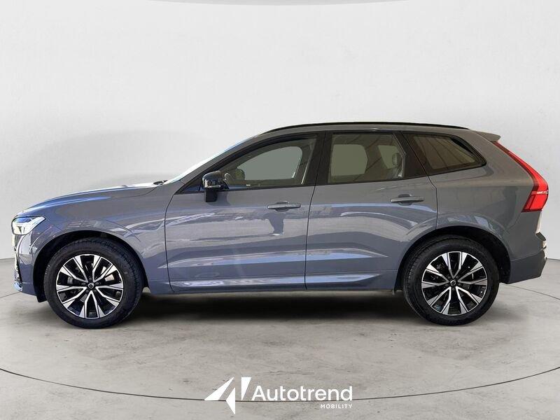 Volvo XC60 B4 197+14 CV AWD Mild Hybrid Automatico Plus Dark N1 Autocarro