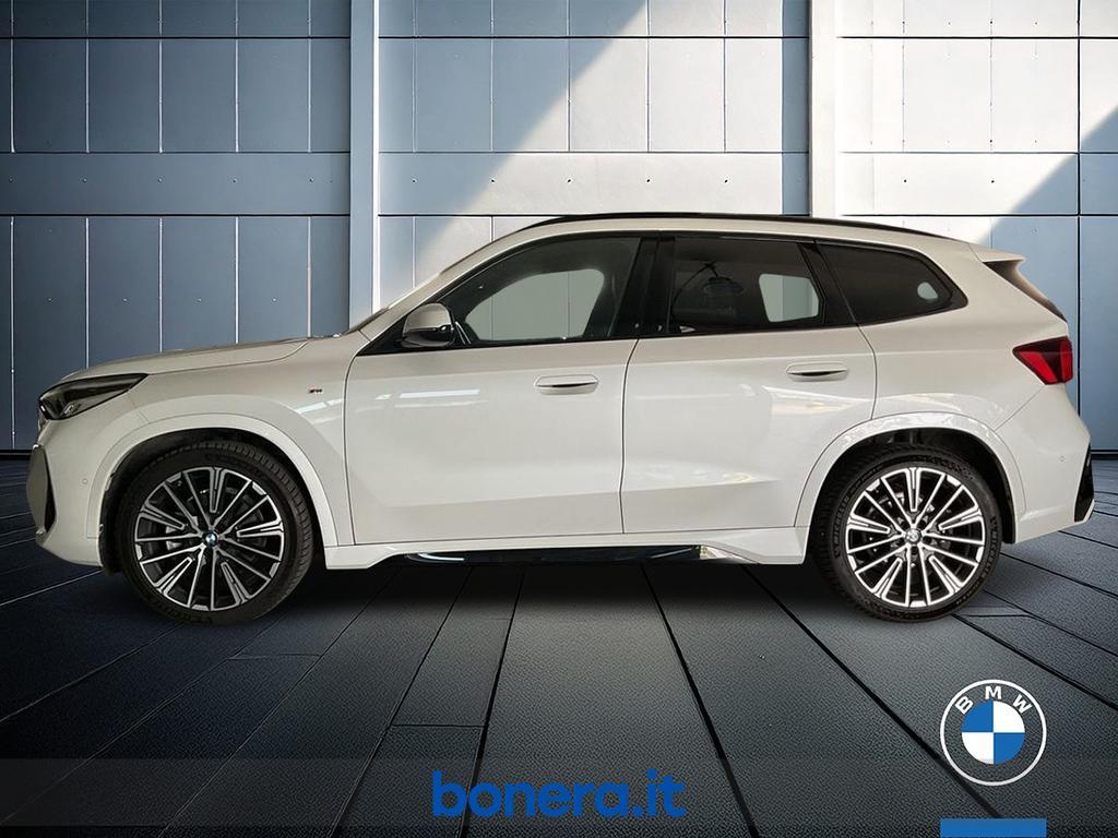 BMW X1 20 i Mild Hybrid 48V sDrive DCT
