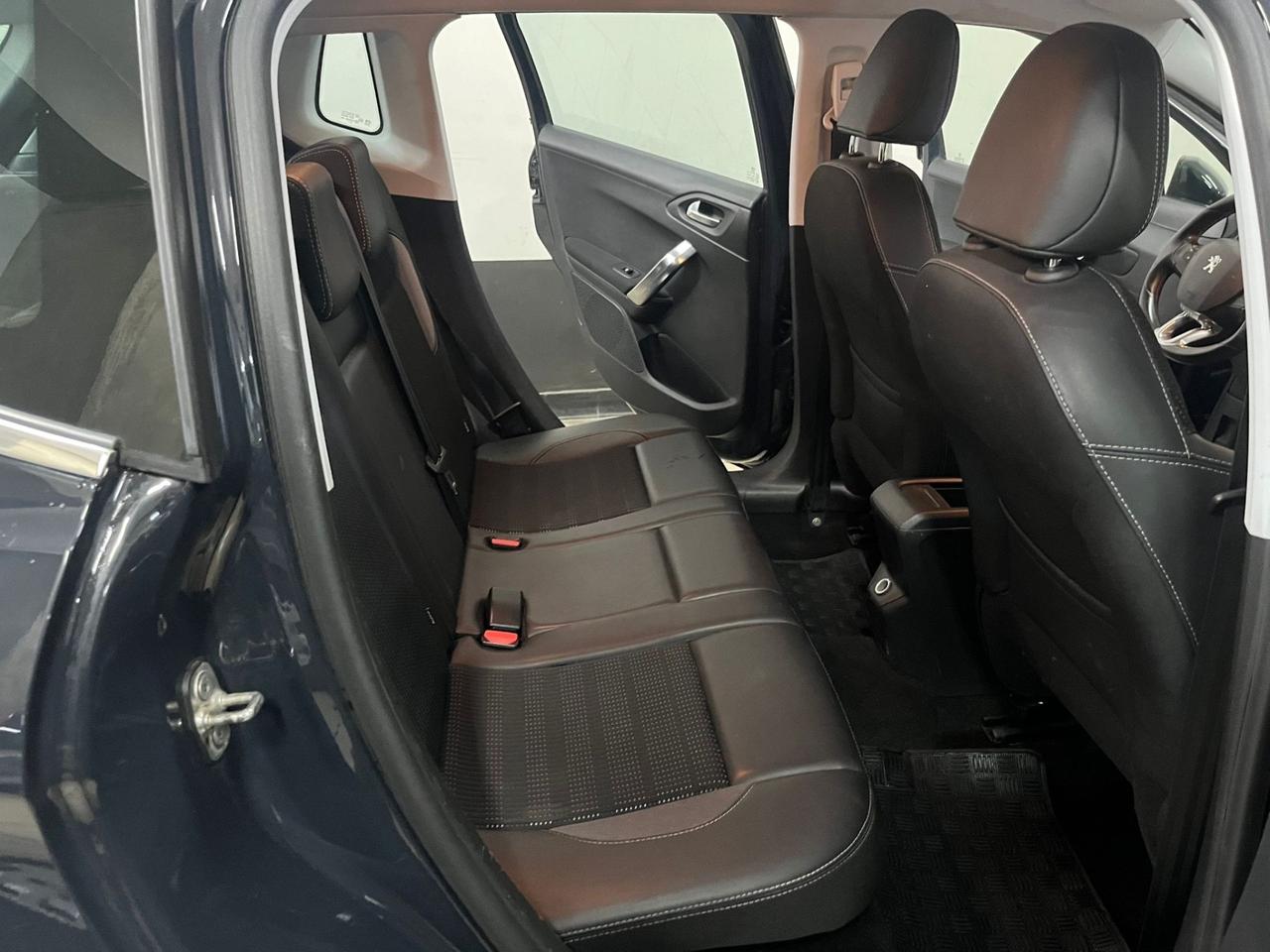 Peugeot 2008 BlueHDi 100 GT Line 2017
