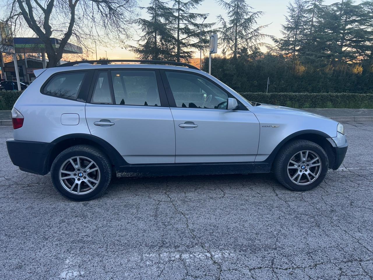 Bmw X3 2.0d cat Futura