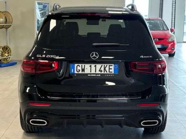 Mercedes-Benz GLB 200 D 4MATIC