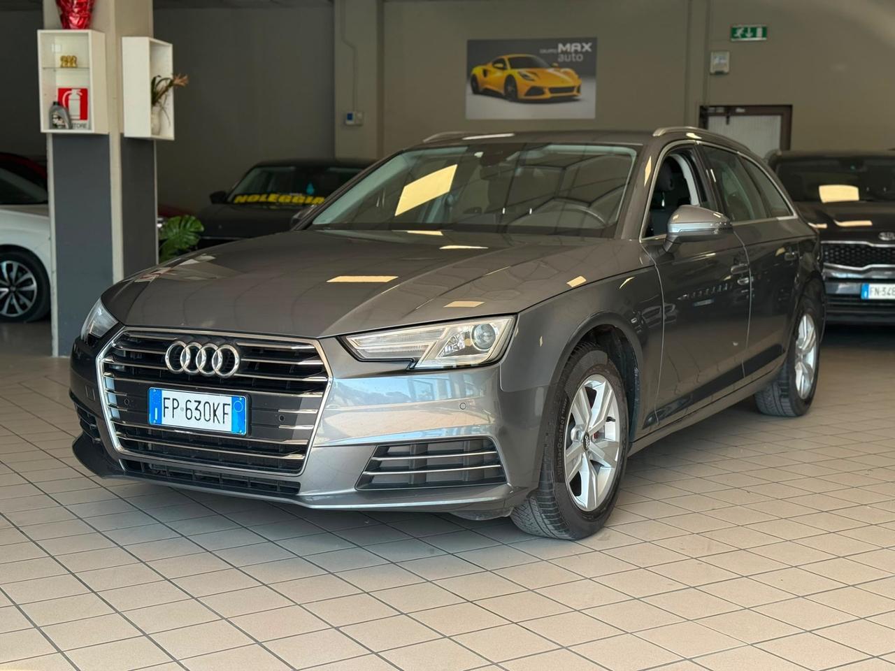 Audi A4 Avant 2.0 TDI 150 CV ultra S tronic Design