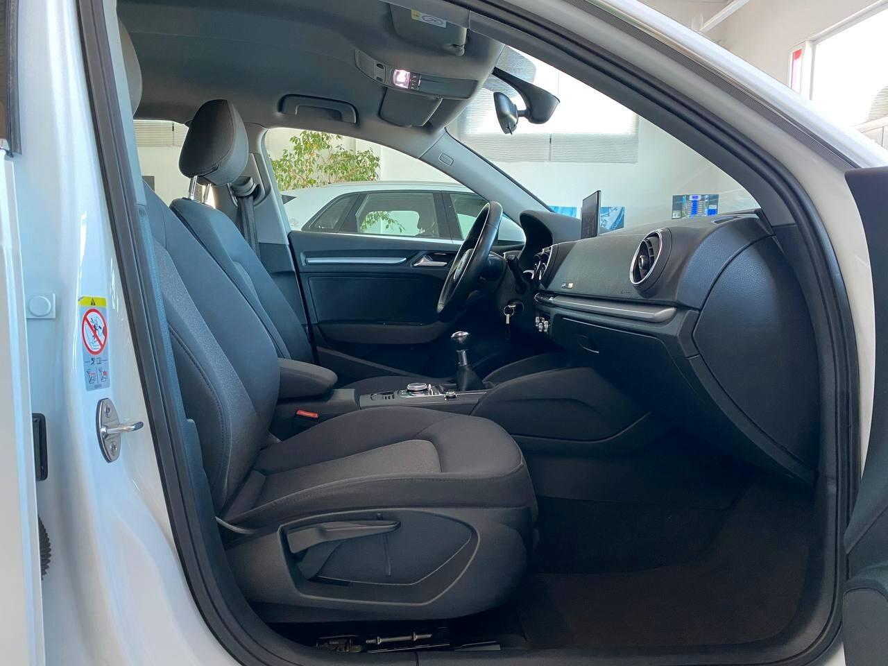 AUDI A3 SPB 1.6 TDI 115CV MOD. BUSINESS