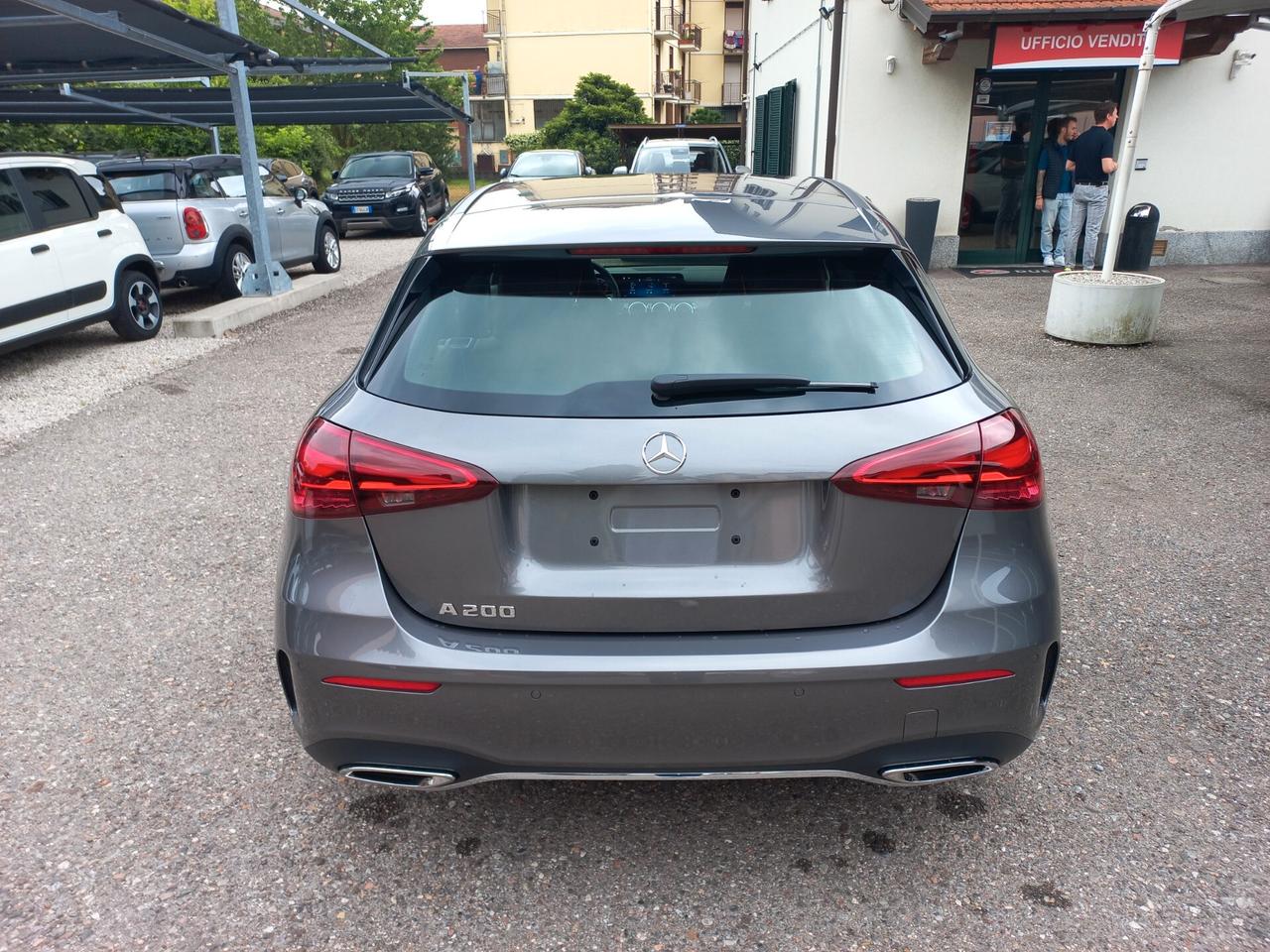 Mercedes-benz A 180 Automatic AMG Line Advanced Plus