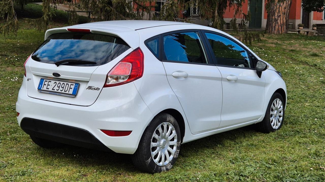 Ford Fiesta 1.2 60CV 5P GPL 2016 NEOPATENT leggi testo