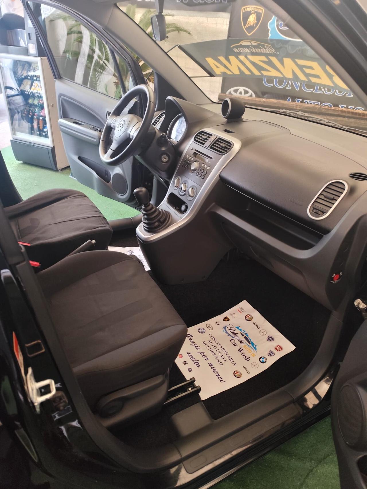 Opel Agila 1.2 16V 86CV Enjoy